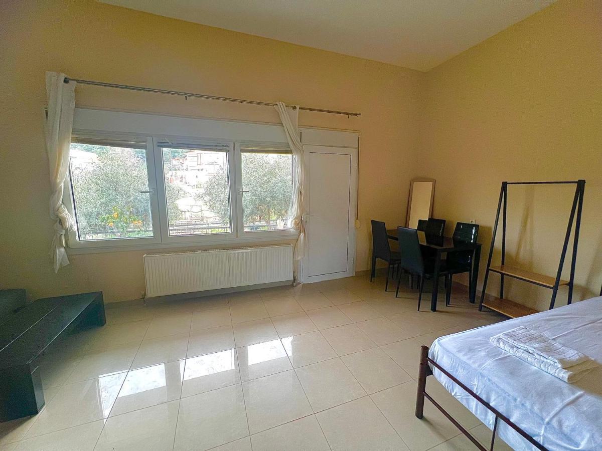 Kalamitsa Apartment By The Beach Kavála Ngoại thất bức ảnh