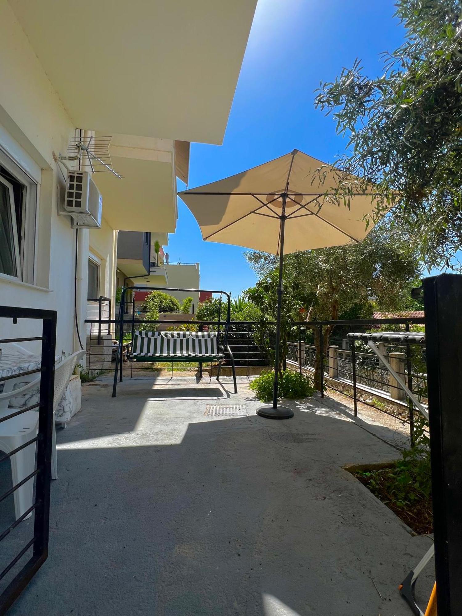 Kalamitsa Apartment By The Beach Kavála Ngoại thất bức ảnh